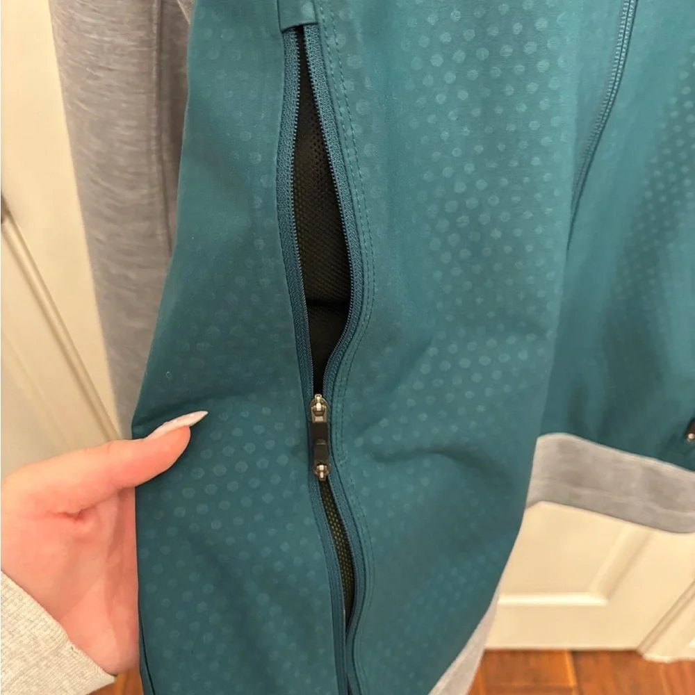 North Face Hiking Outdoor Hooded Zip-up Jacket